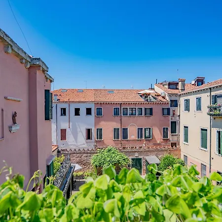 Casa Della Sensa 2 Terrace Daire Venedik